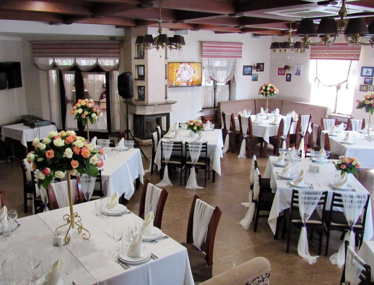 And Restaurant Complex Lubokray 酒店 *